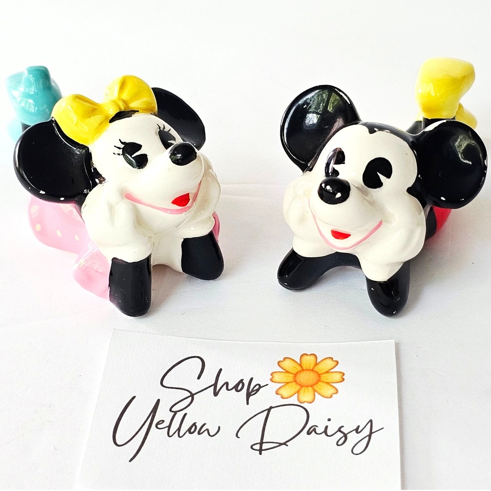 Vintage Walt Disney‎ Prod Japan Mickey & Minnie Mouse Figurine Laying Down M1092